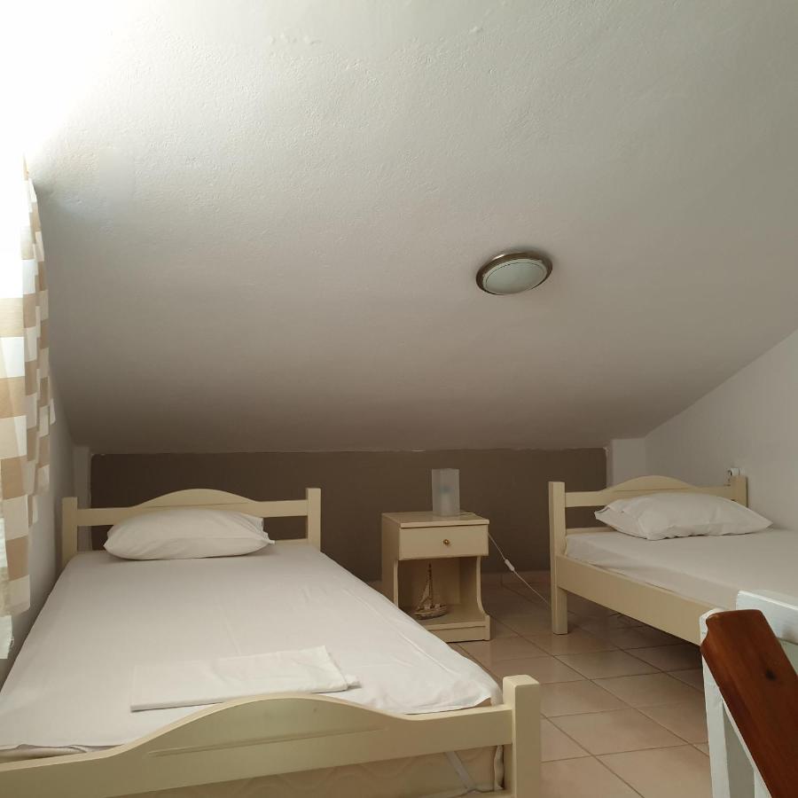 Apartamento Amparoudes Kriopigi Exterior foto