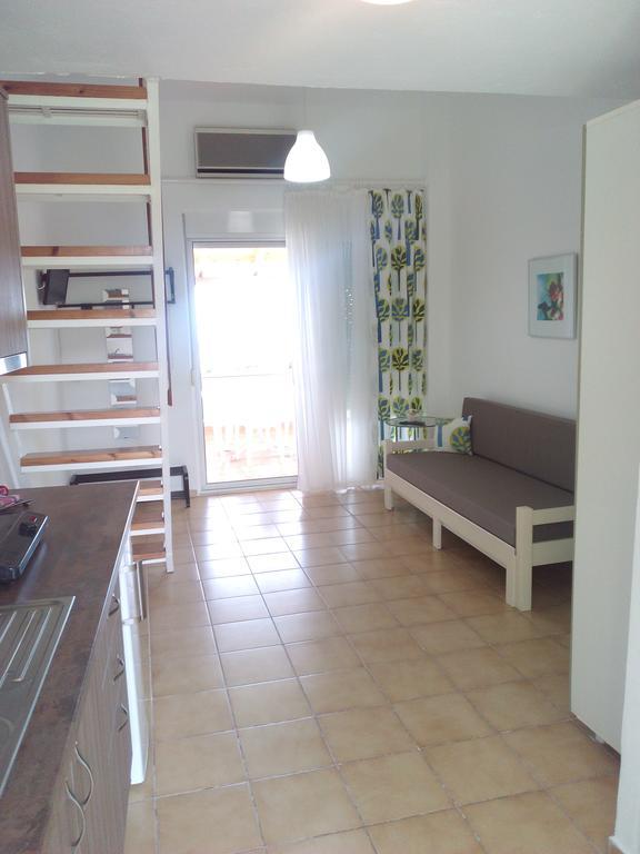 Apartamento Amparoudes Kriopigi Exterior foto