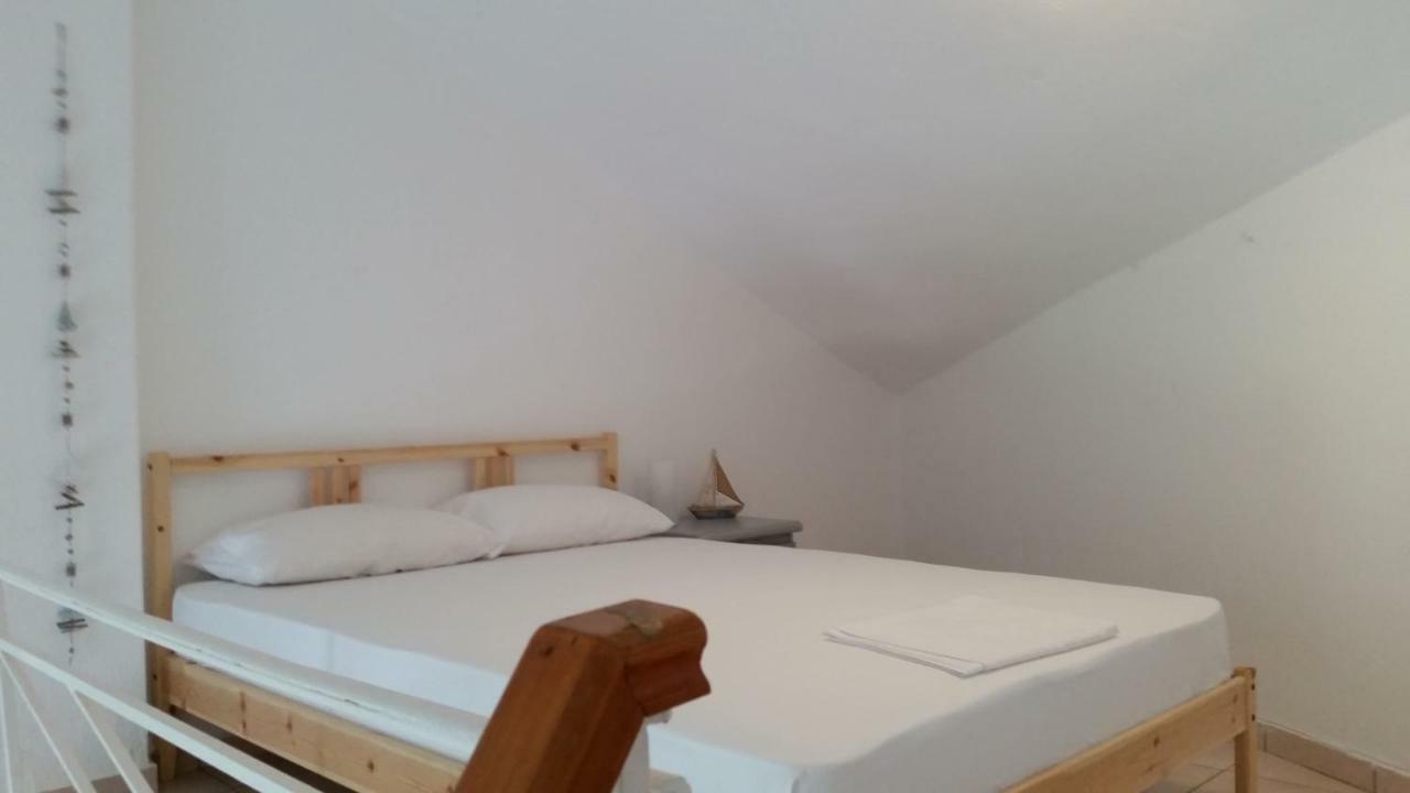 Apartamento Amparoudes Kriopigi Exterior foto